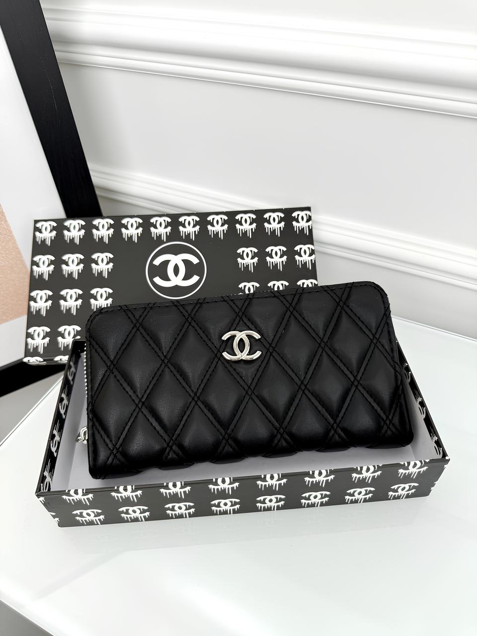 Чорний шкіряний гаманець Chanel якості LUX в фірмовій коробці