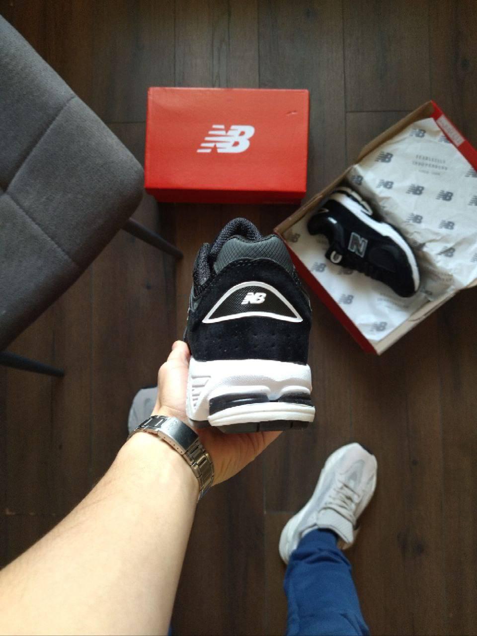 Стильні чоловічі кросівки New Balance 2002r Black White 40-44 41