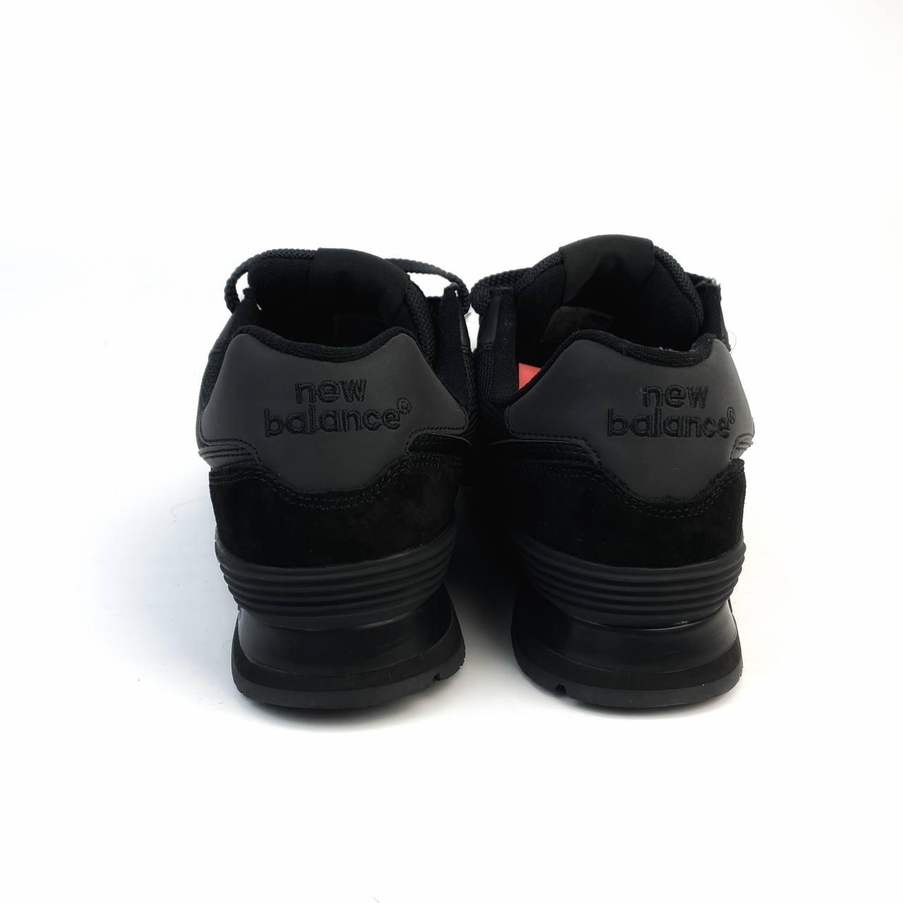 Чорні чоловічі кросівки New Balance 574 42