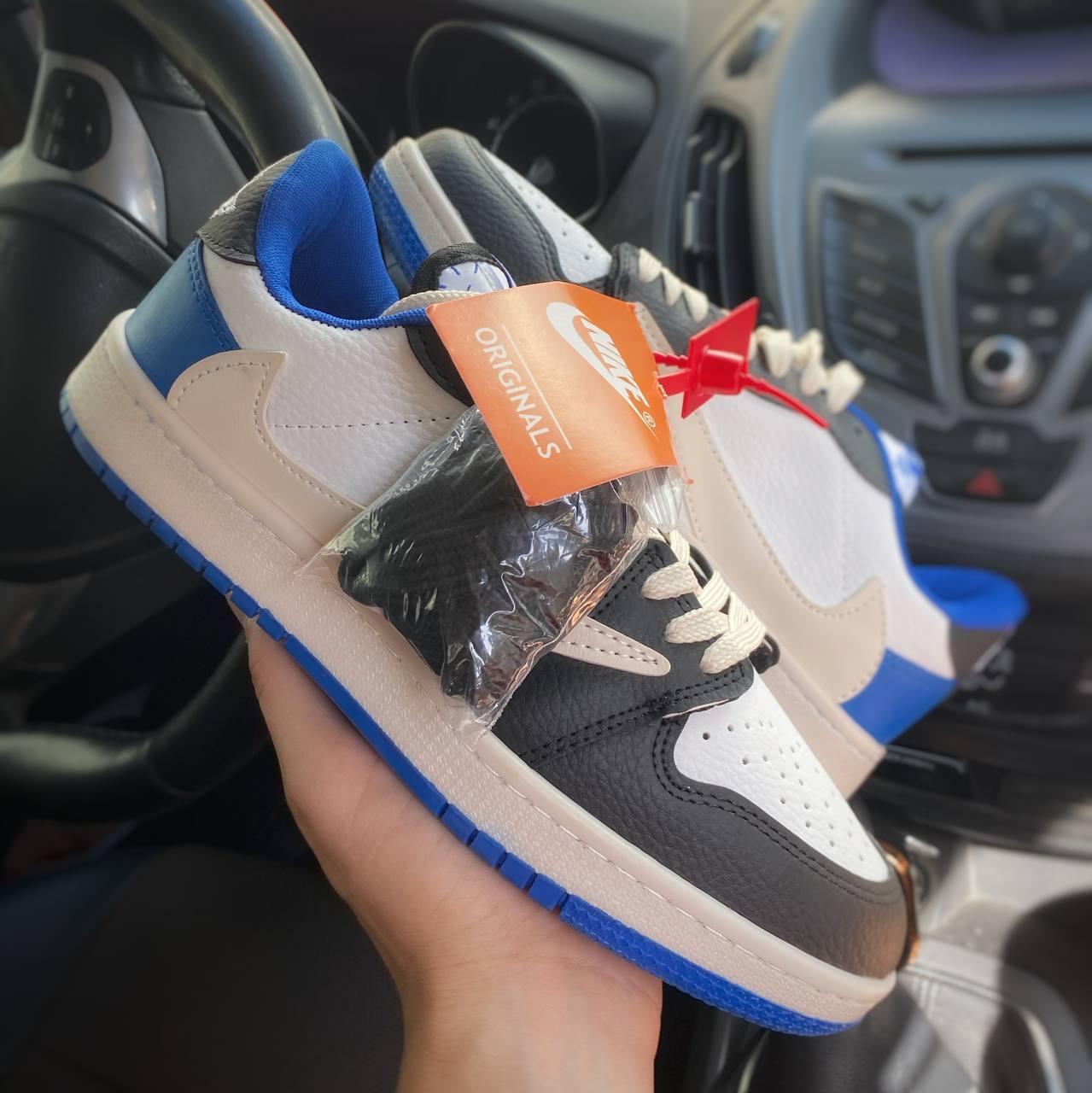 Стильні чоловічі кросівки Nike Air Jordan 1 Low Travis Scott X Fragment 40-44 41