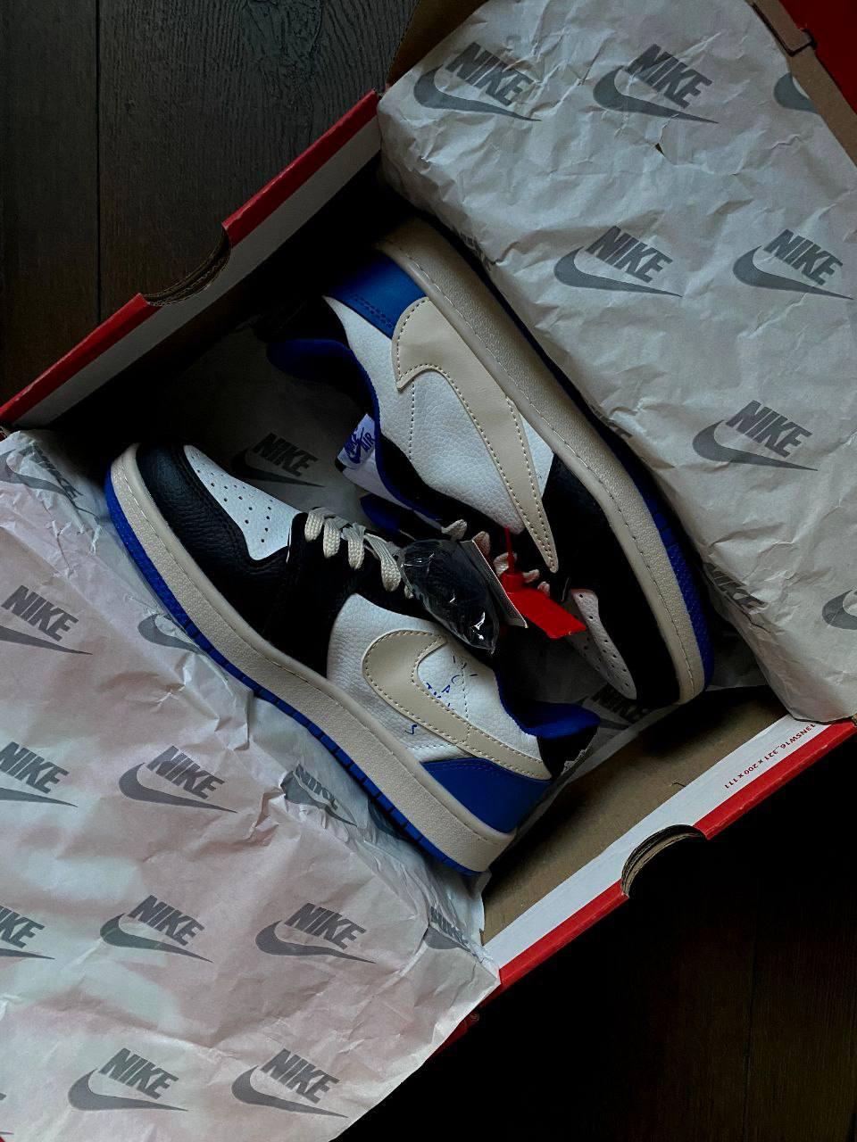 Стильні чоловічі кросівки Nike Air Jordan 1 Low Travis Scott X Fragment 40-44 41