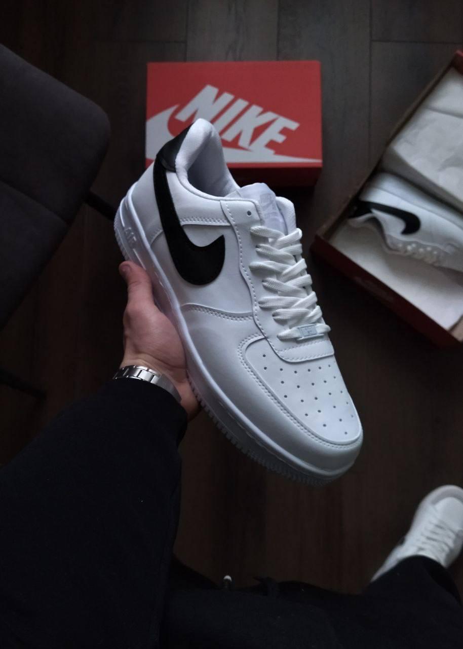Білі чоловічі кросівки Nike Air Force 1 White 44-46