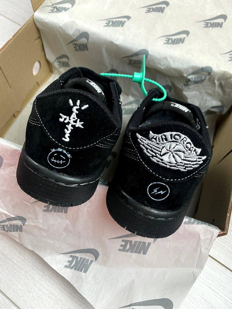 Чорні чоловічі кросівки Nike Travis Scott Black Phantom 40-44 42