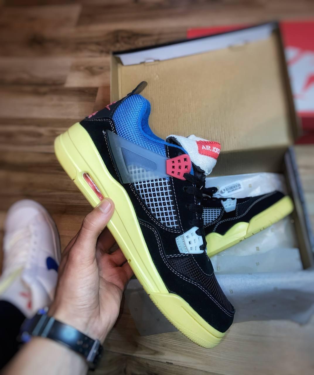 Стильні унісекс кросівки Nike Air Jordan 4 retro off Noir