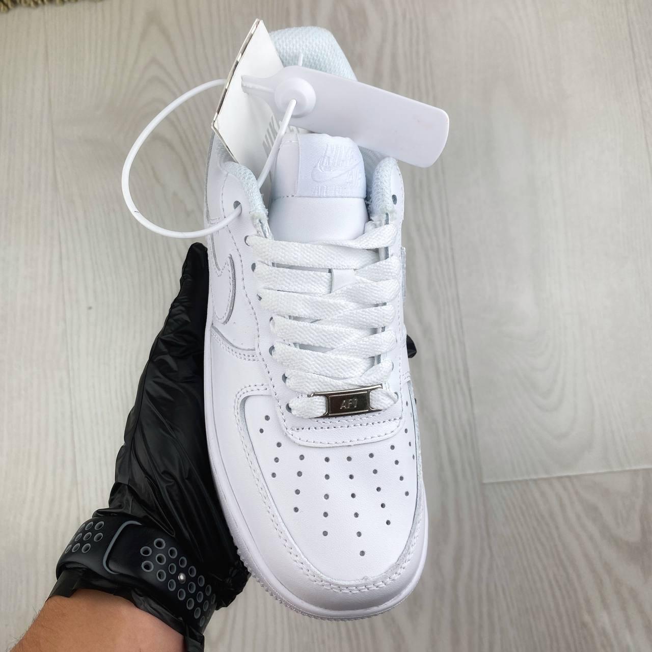 Жіночі білі кросівки Nike Air Force 1 36-41 ЗИМНІ УТЕПЛЕНІ